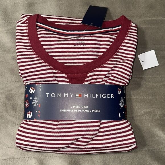 Tommy Hilfiger XL Deep Red White Stripes Thermal Crew Top & Jogger PJ Gift Set - Picture 6 of 9